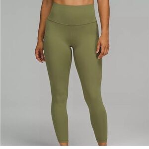 Women Lululemon High-Rise Pant Size 8